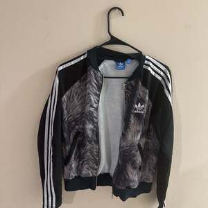 Adidas Originals Wolf Fur Print Track Jacket Bomber - Black/Grey, Size M